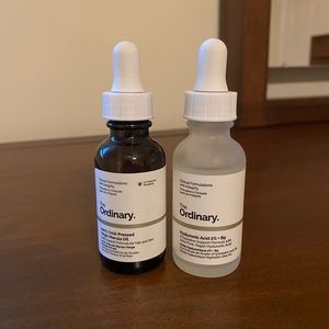 The Ordinary Virgin Marula Oil and HA 2% + B5
